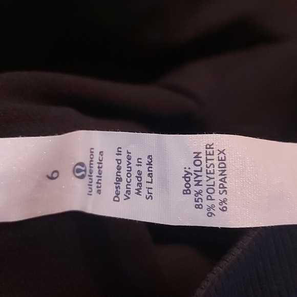 Lululemon Seamlessly Street Crop Heathered Black and Gray Size 6 - Picture 6 of 7
